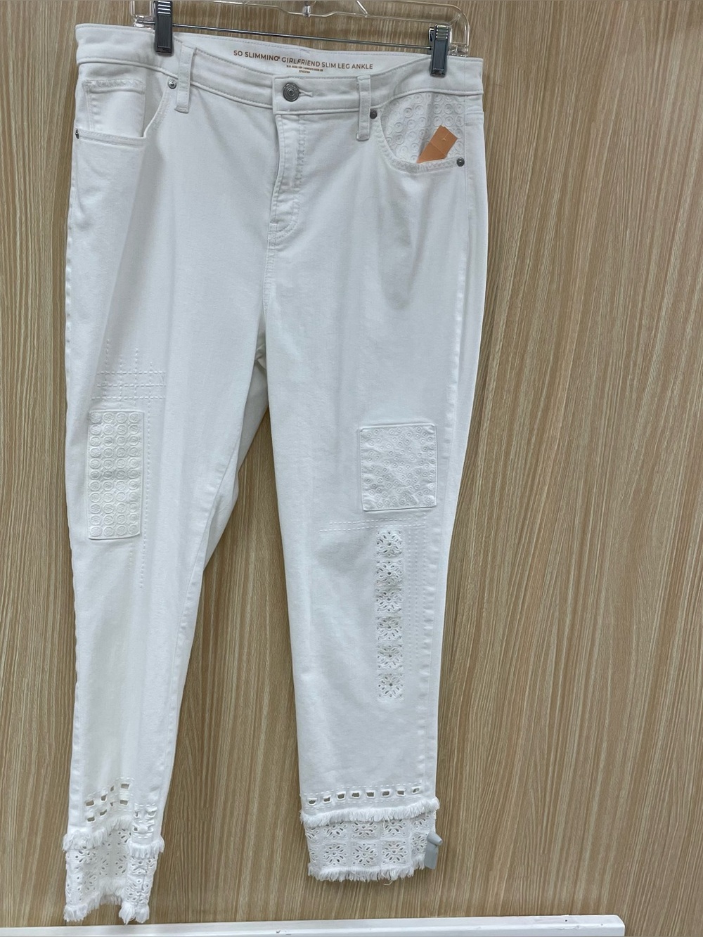 Chicos White Embellished Jeans Size 12